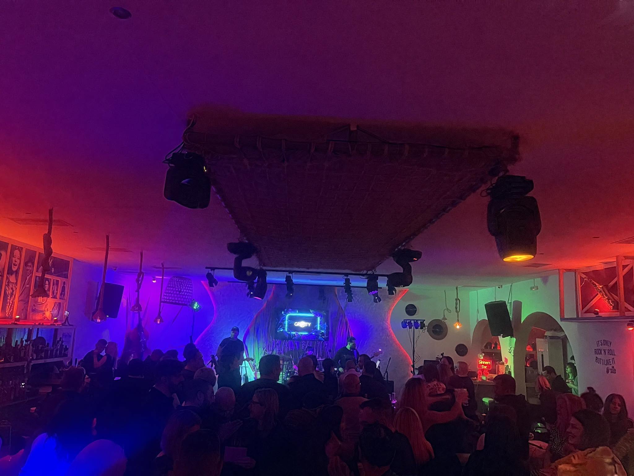 Gravity X live 1